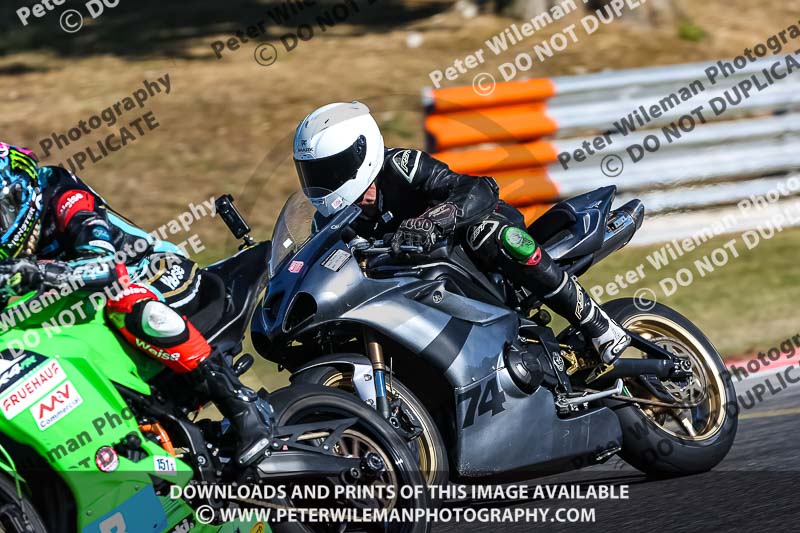 brands hatch photographs;brands no limits trackday;cadwell trackday photographs;enduro digital images;event digital images;eventdigitalimages;no limits trackdays;peter wileman photography;racing digital images;trackday digital images;trackday photos